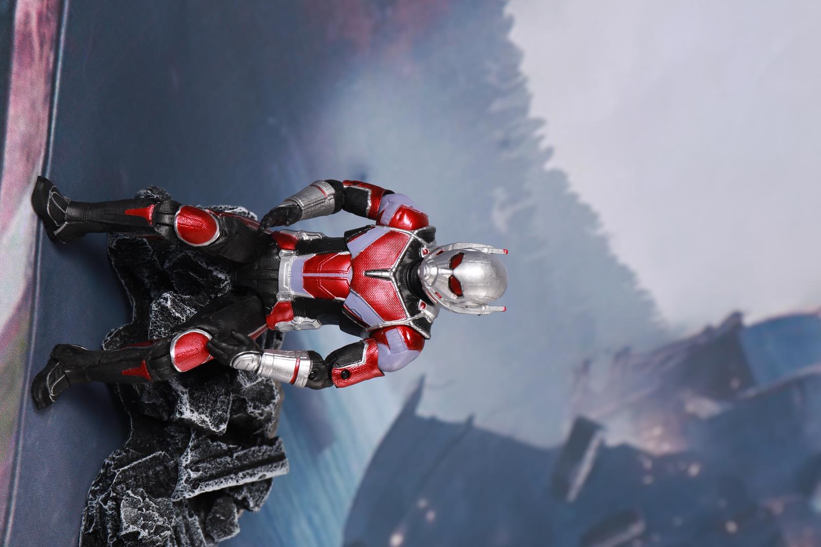 1901-06 支架版蚁人.JPG